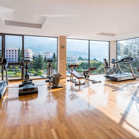 Iberostar Waves Bellevue All Inclusive Bečići Ngoại thất bức ảnh