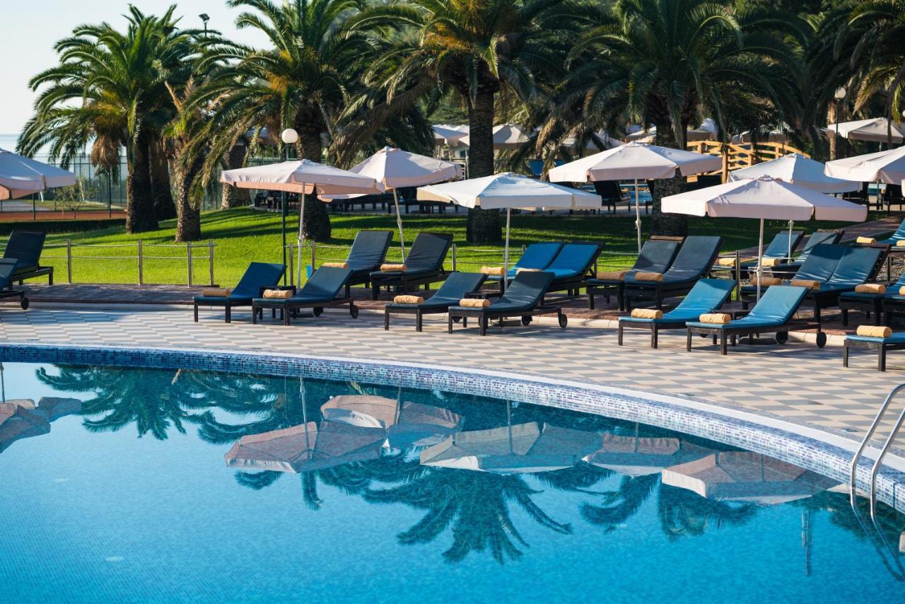 Iberostar Waves Bellevue All Inclusive Bečići Ngoại thất bức ảnh