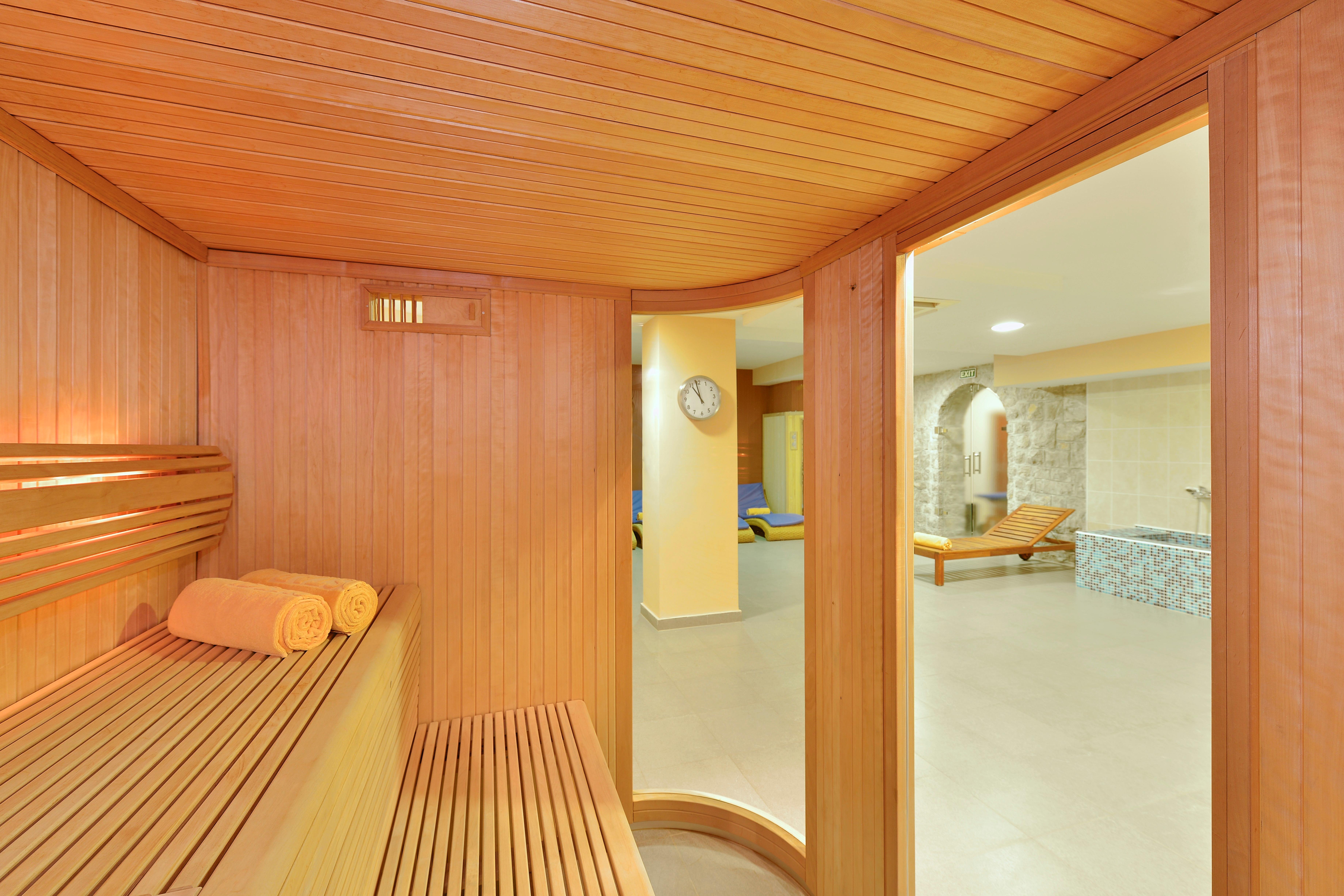 Iberostar Waves Bellevue All Inclusive Bečići Ngoại thất bức ảnh