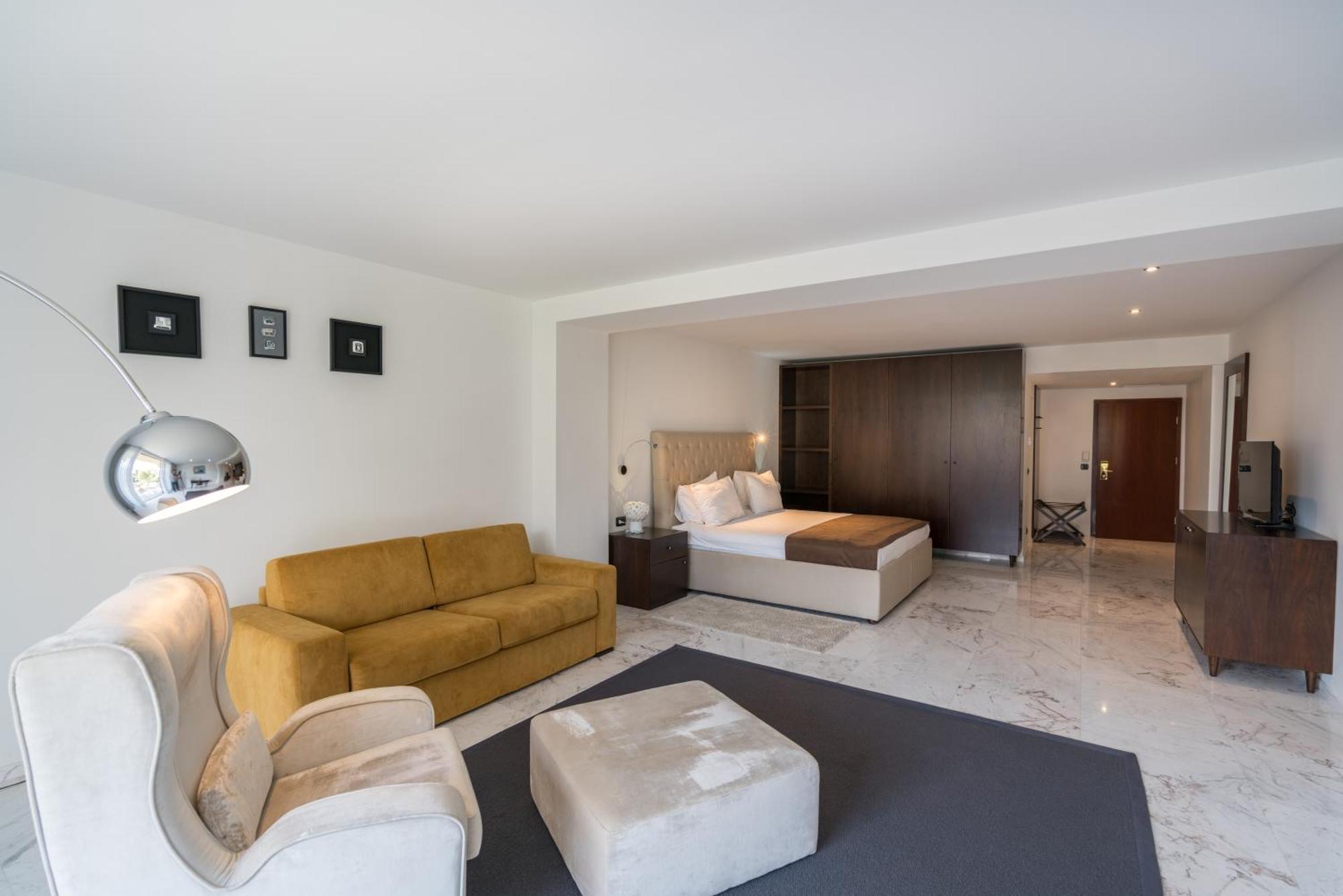 Iberostar Waves Bellevue All Inclusive Bečići Ngoại thất bức ảnh