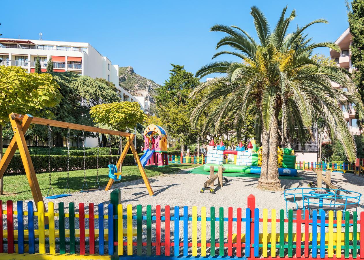 Iberostar Waves Bellevue All Inclusive Bečići Ngoại thất bức ảnh